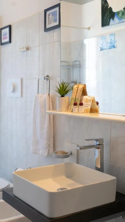 10 Min Centrale ***** Relax Apartment Wifi-Netflix Milan